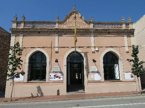 057 El Coro, Pg. Josep Anselm Clavé 46 48 (Sentmenat)