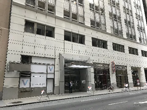 100 Montgomery St, San Francisco (Entrance)