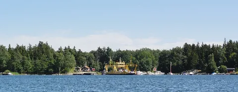 112 Norrsund Färjeläge, Blidö