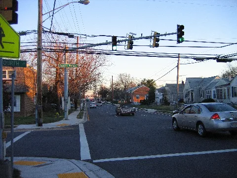 2006 12 27 198@4Th Looking Eastward 03