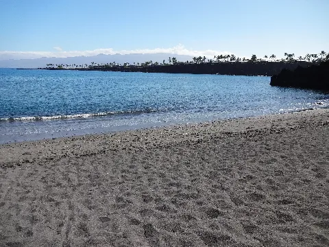 49 Black Sand Beach (1)