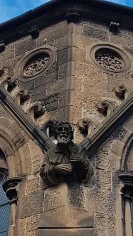 514 516 Pollokshaws Road, St Ninian's Episcopal Church Detail
