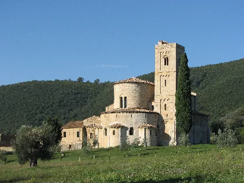 Abbazia Di Sant'antimo 01