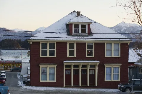 Abner Murray Apartment Building