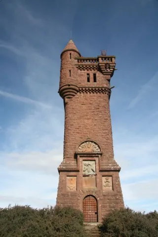 Airlie Memorial Tower Geograph.org.uk 766999