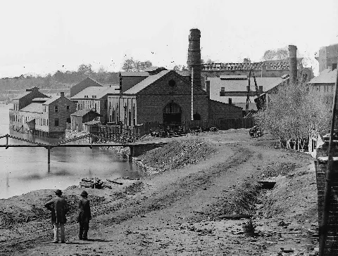 Alexander Gardner 1865 Tredegar (Detail Of Iron Works)