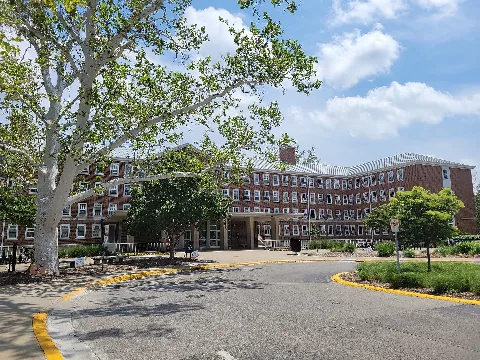 Allen Hall, Urbana