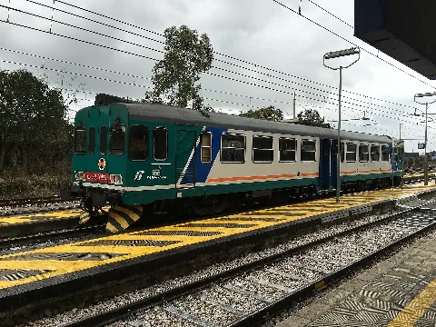 Aln663 1203Eboli1