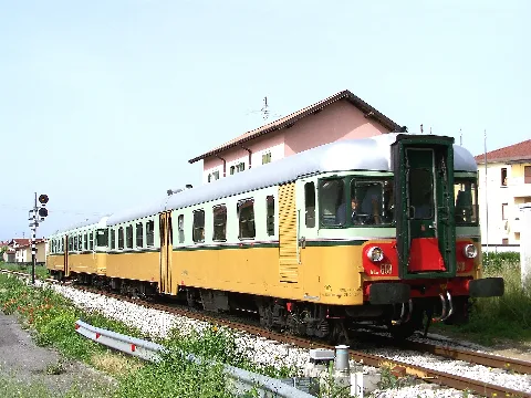Aln668.1401+Aln668.1452 Rovato Città 20080601