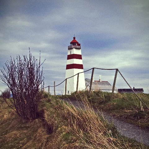 Alnes Fyrstasjon