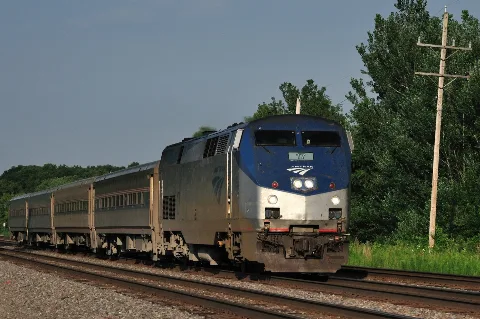 Amtrak Train No. 383 The Illinois Zephyr Pulled By Amtk 17
