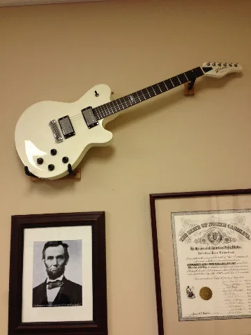 Angled Guitar Hanger