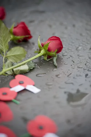 Anzac Day Service At The National War Memorial Flickr Nz Defence Force