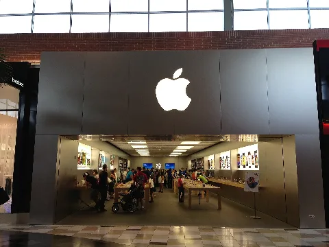 Apple Store , Brandon Florida