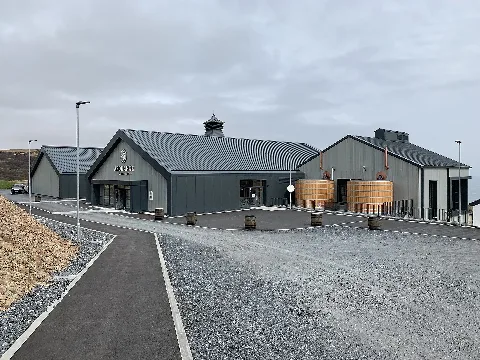 Ardnahoe Distillery Geograph.org.uk 6134780