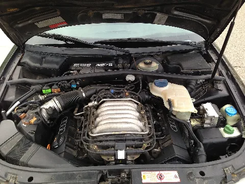 Audi 2.8 L 12V Sohc V6 Engine