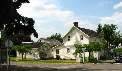 Aurora Oregon House
