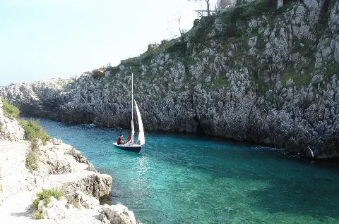 Barca A Vela Acquaviva