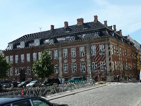 Barchmanns Palæ From Prinsens Bro