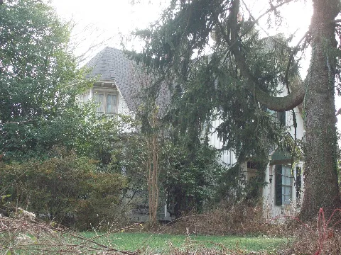 Bare Hills House Dec 09
