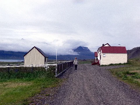 Beruneskirkja 1