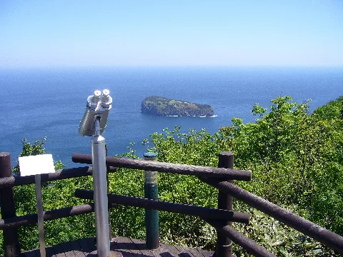 日の出展望台から見たチュクド