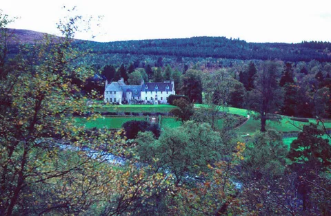 Birkhall, Royal Residence Geograph.org.uk 1145728