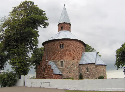 Bjernede Kirke Straight