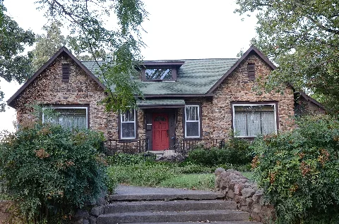 Bloom House