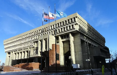 Boston City Hall Boston, Ma Dsc04704 (Cropped)