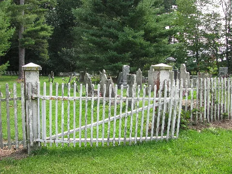 Bow Wow Cemetery (4930292443)