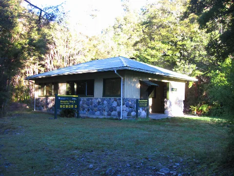 Brown River Hut (1971) Aorere Valley Side Of The Heaphy Track Panoramio