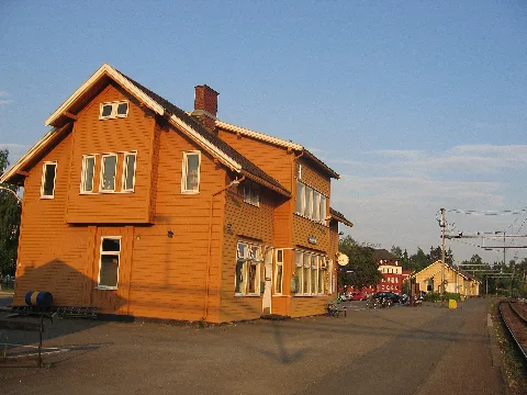 Brumunddal Train Station