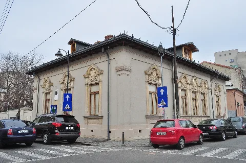 Bucharest Ordinul Arhitectilor Din Romania Building (Ian Mincu House) 02