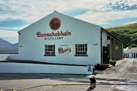 Bunnahabhain Destillery