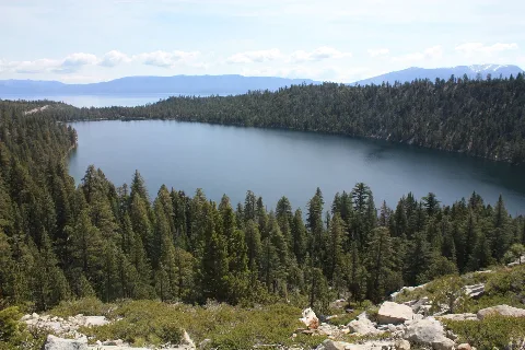 Cascade Lake