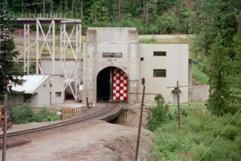 Cascade Tunnel