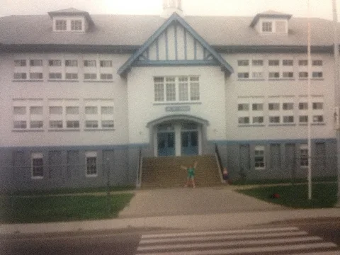 Central Mid 90'S