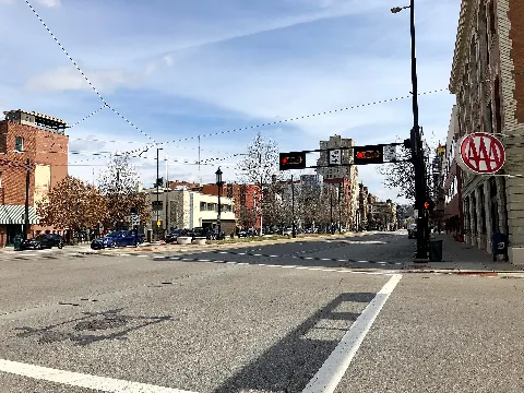 Central Parkway, Over The Rhine, Cincinnati, Oh (32410429847)