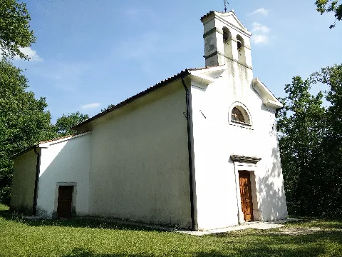 Cerkev Svetega Ahaca, Budanje