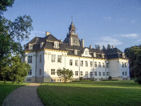 Charlottenlund Slot
