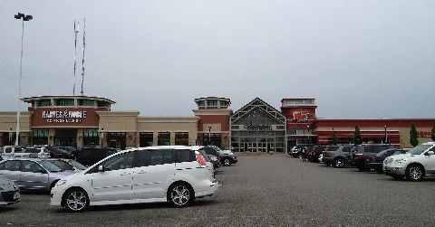 Chesterfield Towne Center (8721095165)