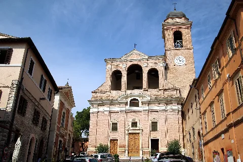 Chiesa Di San Nicolò (Fabriano), 01