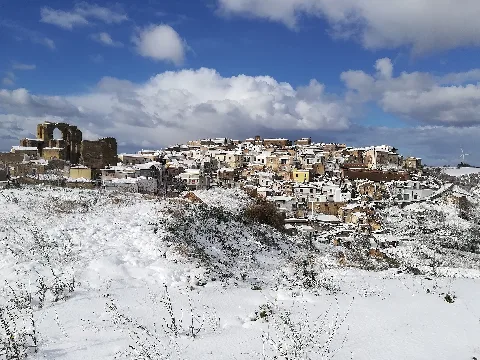 Chiesa Diruta E Terra Vecchia (Centro Storico)