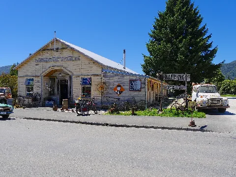 Commercial Stables Dust & Rust, Murchison, New Zealand