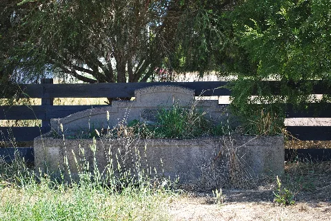 Creswickbillshorsetrough