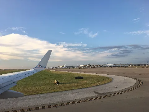 Dallas Fort Worth International Airport 12 2016 08 22