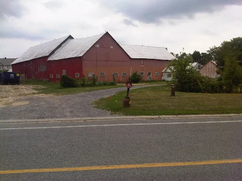 Deevy Farm Bridlewood Kanata
