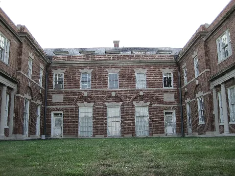 Dewey House North Chicago