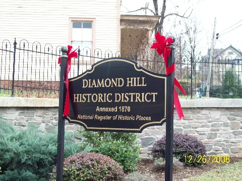 Diamond Hill Sign Dec 08
